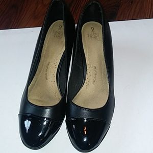 Black 2 inch heels